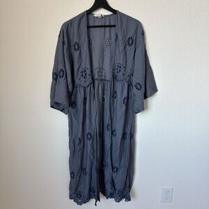 Blue-Gray Floral Embroidered Kimono Style by American Eagle Women's, XS-S